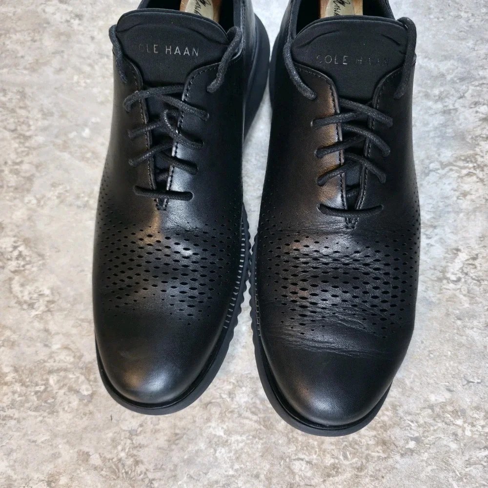 Cole Haan 2.Zerogrand Mens 10 M Laser Wingtip Oxford Black Shoes *Barely Worn.